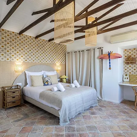 No Chichi - 12br-33p - Collines * Grimaud