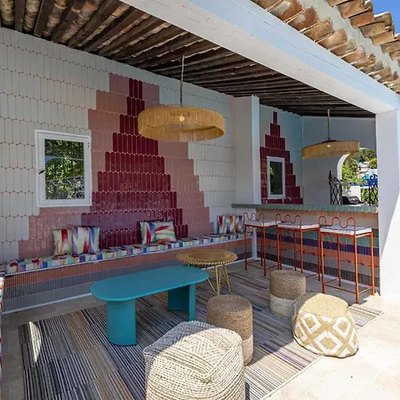 No Chichi - 12br-33p - Collines Villa Grimaud