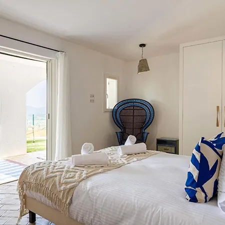 No Chichi - 12br-33p - Collines *