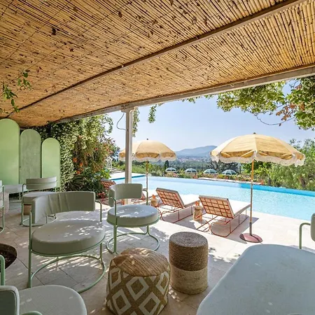 Villa No Chichi - 12br-33p - Collines