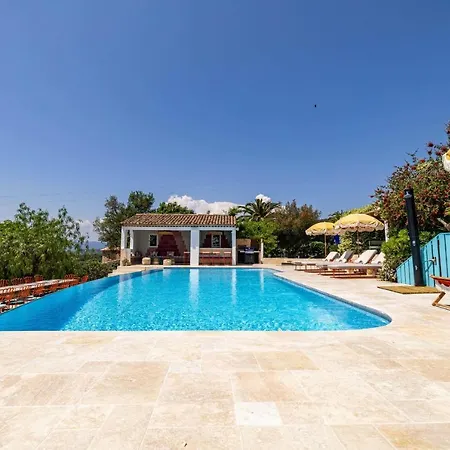 No Chichi - 12br-33p - Collines