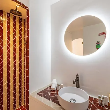 Villa No Chichi - 12br-33p - Collines